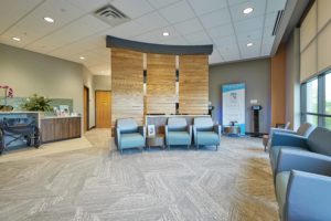 Your Go-To Pain Care Specialists in Maple Grove | iSpine