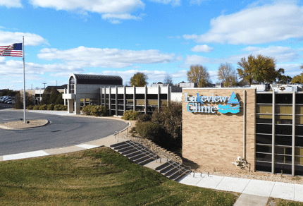 iSpine Clinics at Lakeview Clinic in Waconia