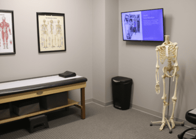 iSpine Rehab Clinics consultation room in Edina, Minnesota