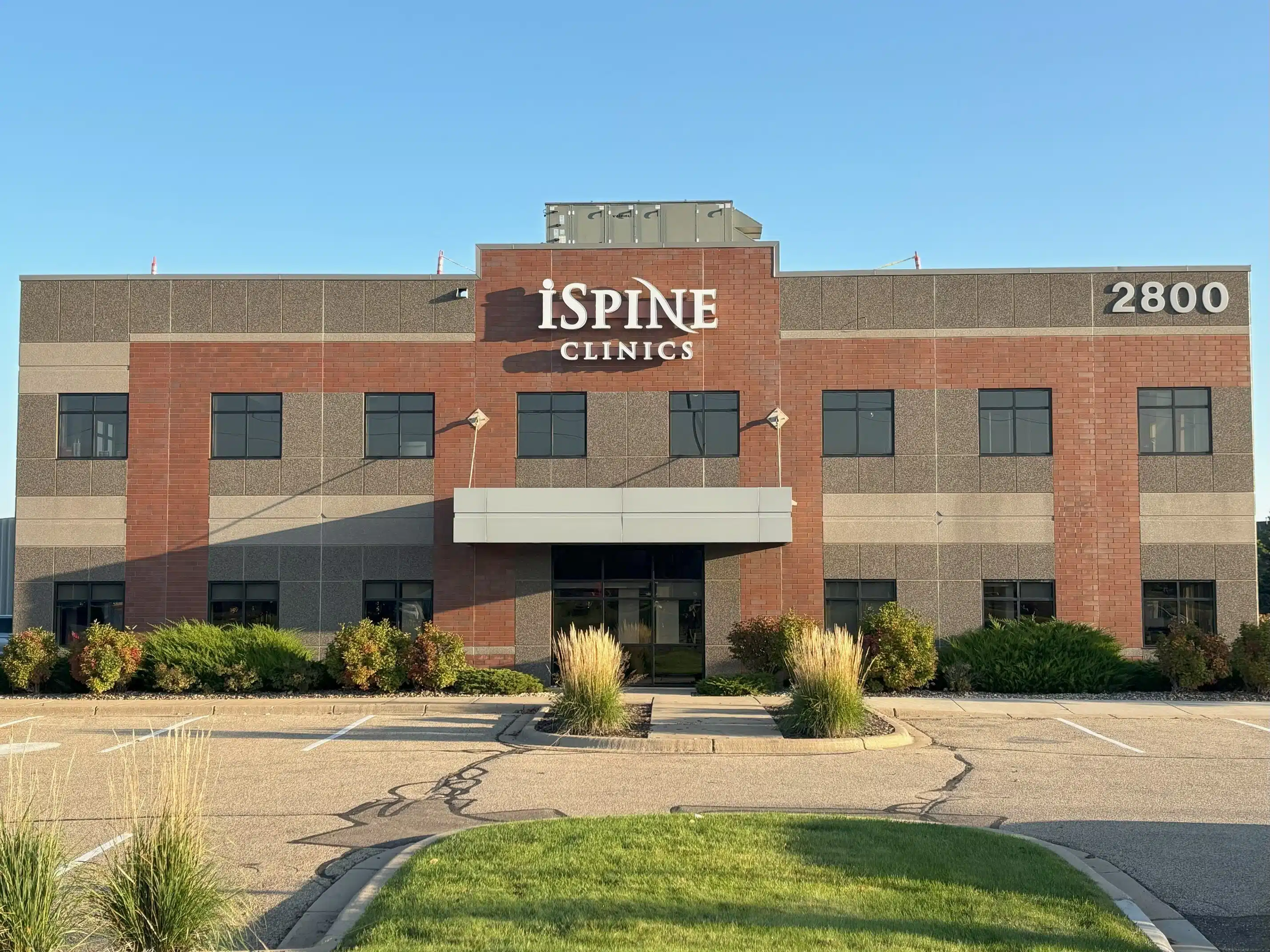 iSpine Clinics Burnsville Rehab building
